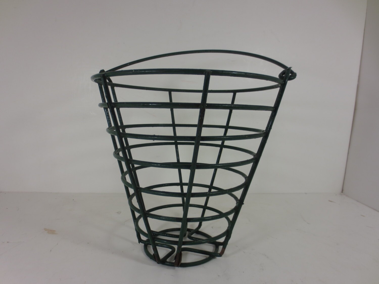 Vintage Green Metal Wire Basket Golf Ball Basket 1 of 2
