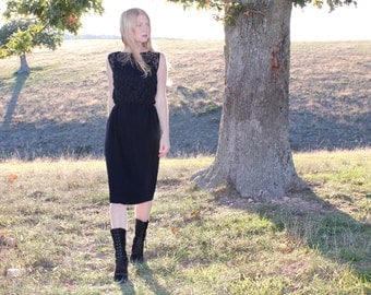 Vintage 50s Black Lace Party Dress . Sleeveless Wiggle Dress with Jacket . Womens Small S . Excellent Condition