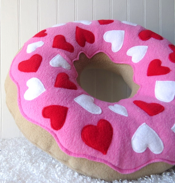 valentine donut plush i love you a hole lot