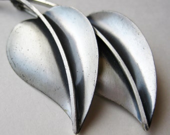 Vintage 50s Mid Century Modernist Sterling Silver Leaves Leaf Brooch Pin