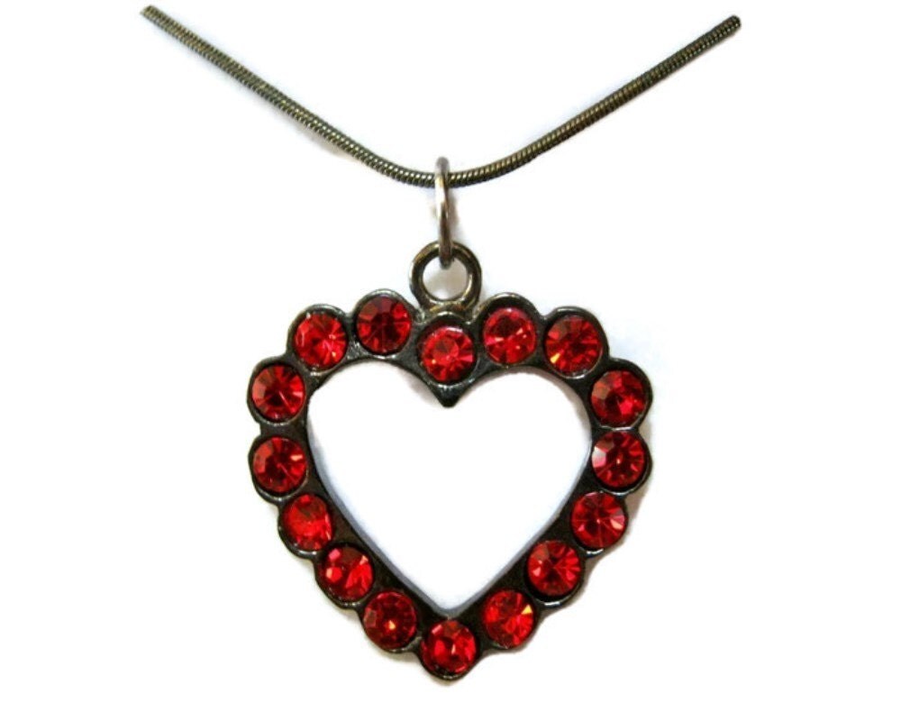 red rhinestone heart necklace vintage black by DancewithJewels