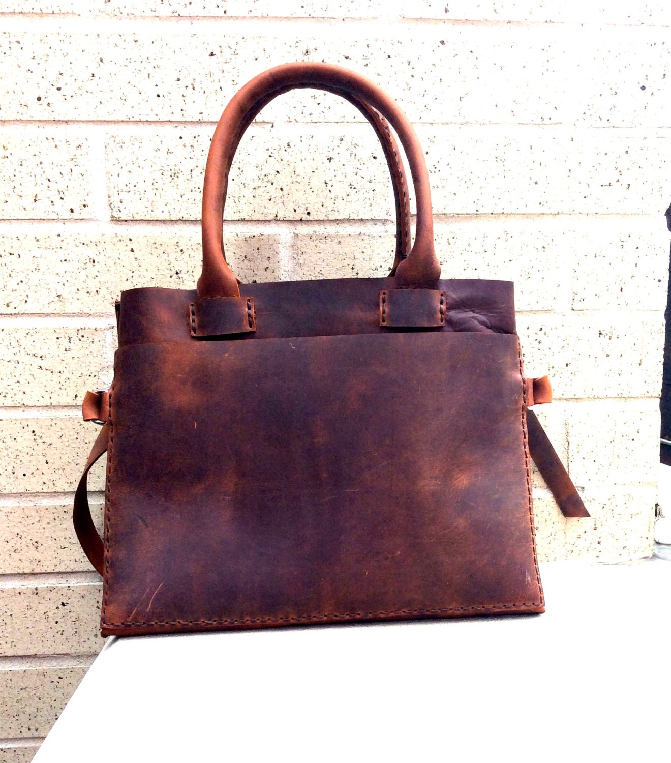 Custom tote bags Leather tote handbags Custom made bags