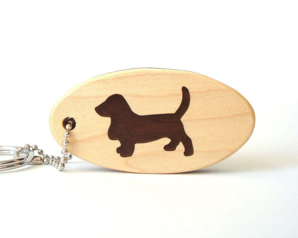 Basset Hound Key Chain Scroll Saw Wood Dog by OohLookItsARabbit