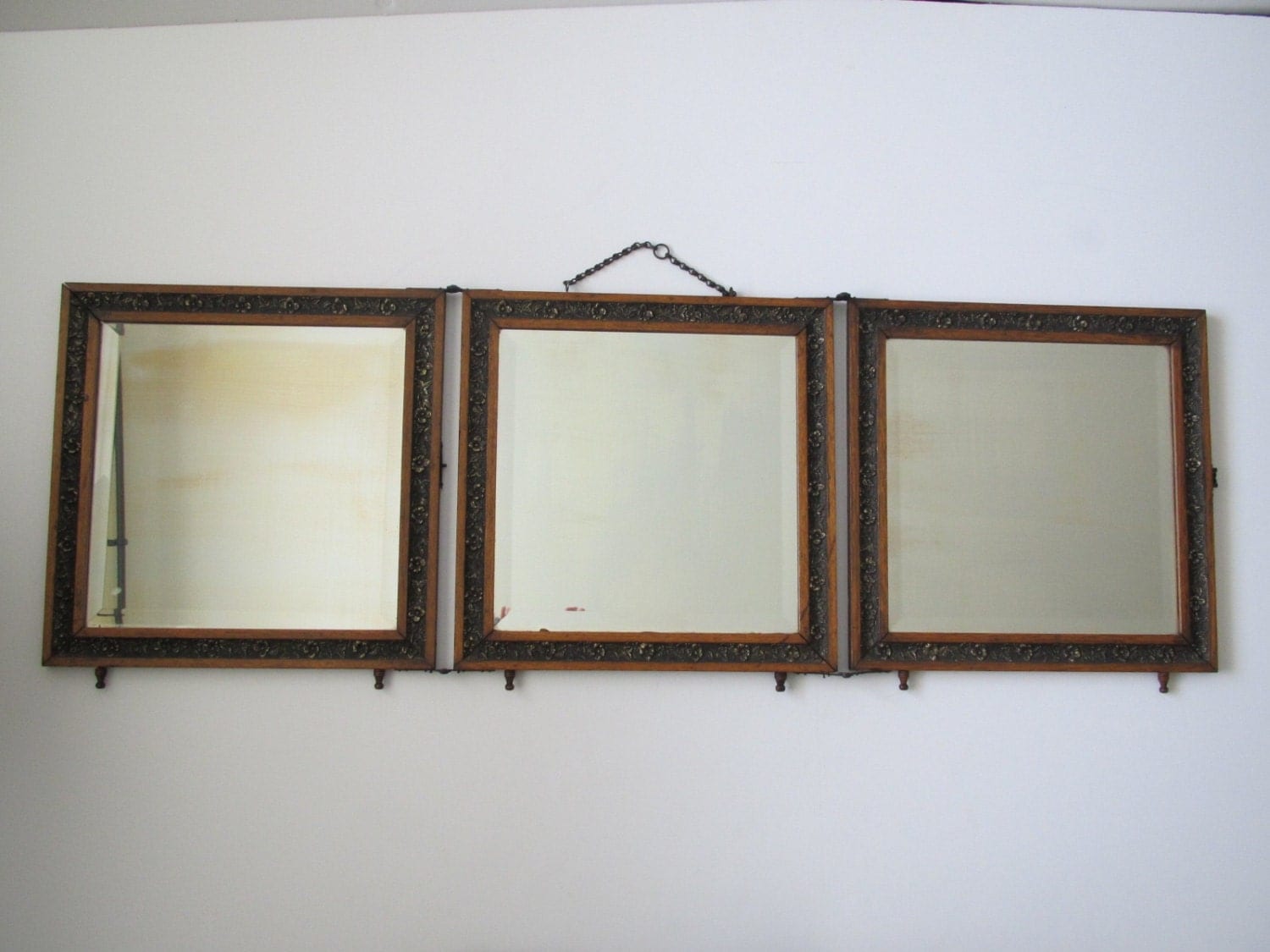 Vintage tripanel mirror/ vanity mirror /folding by margosmuse