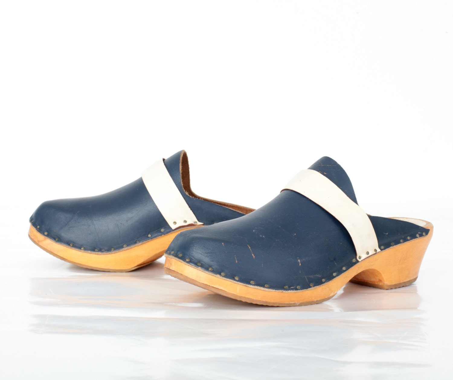 old navy clogs