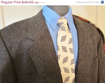 Vintage Mans Tweed Jacket, Mens Tweed Jacket, Vintage Tweed Blazer, Dark Brown Tweed Sport Coat, Measures Size 44 Size 46 Short