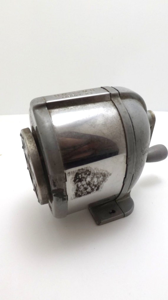 Boston Model K5 hand crank pencil sharpener work and office