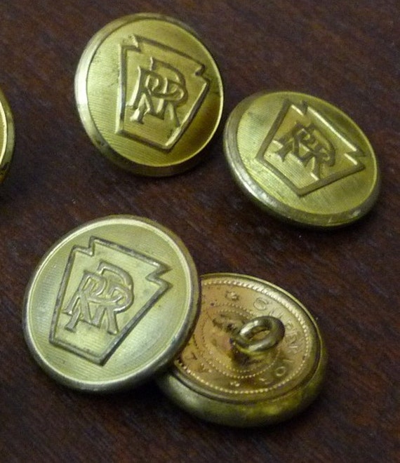 Pennsylvania Railroad Buttons 4 Large Gold Tone