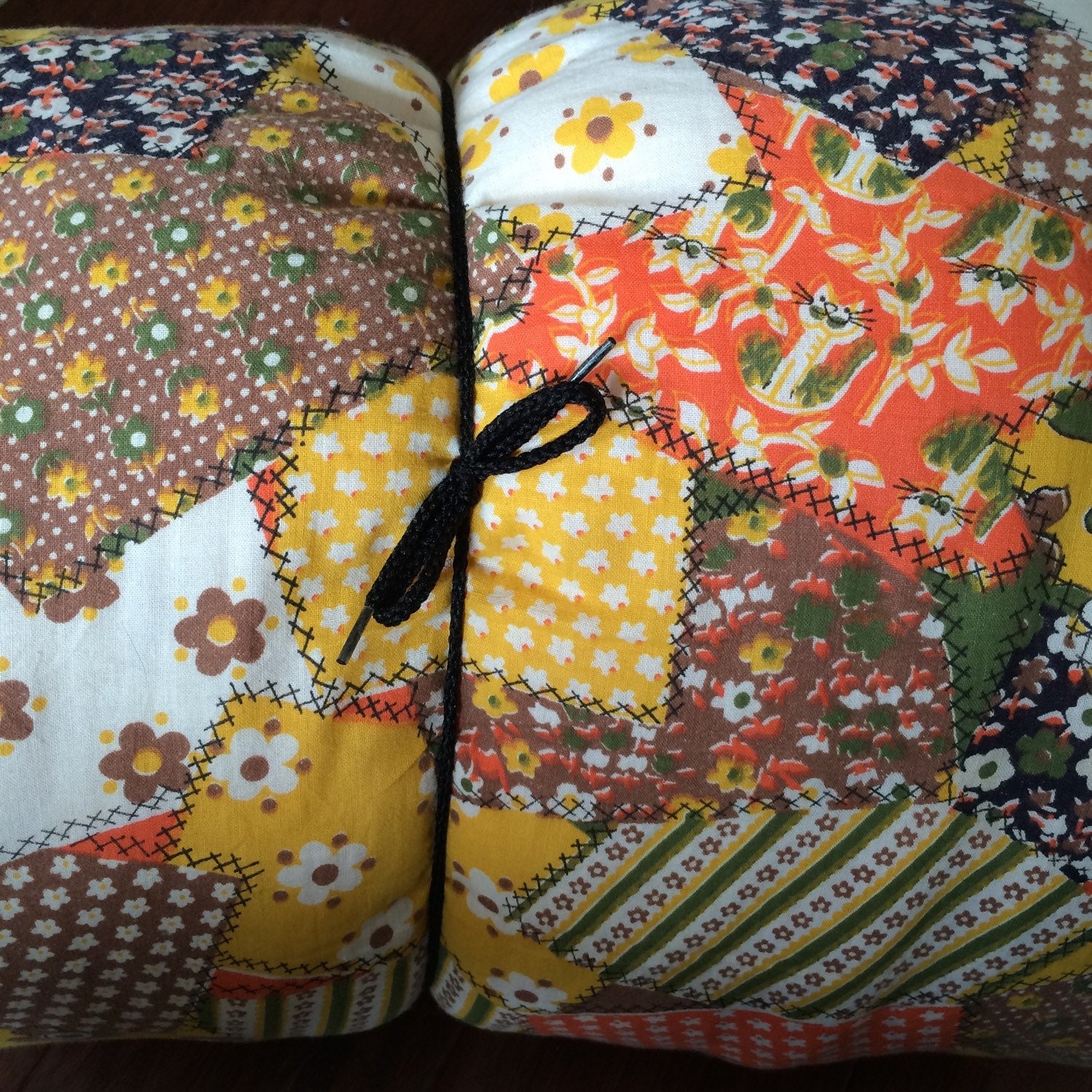 Vintage sleeping bag blanket zippered orange brown 70s