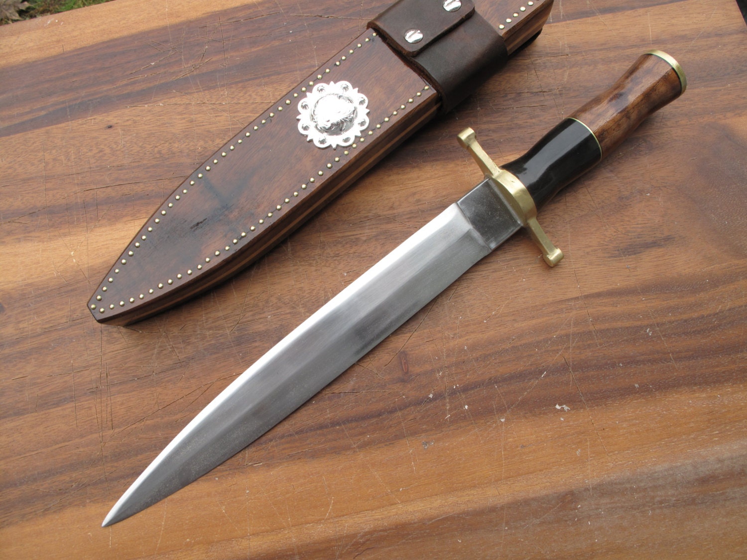 Large Hand Made Dagger 5160  High Carbon Steel  Blade Black