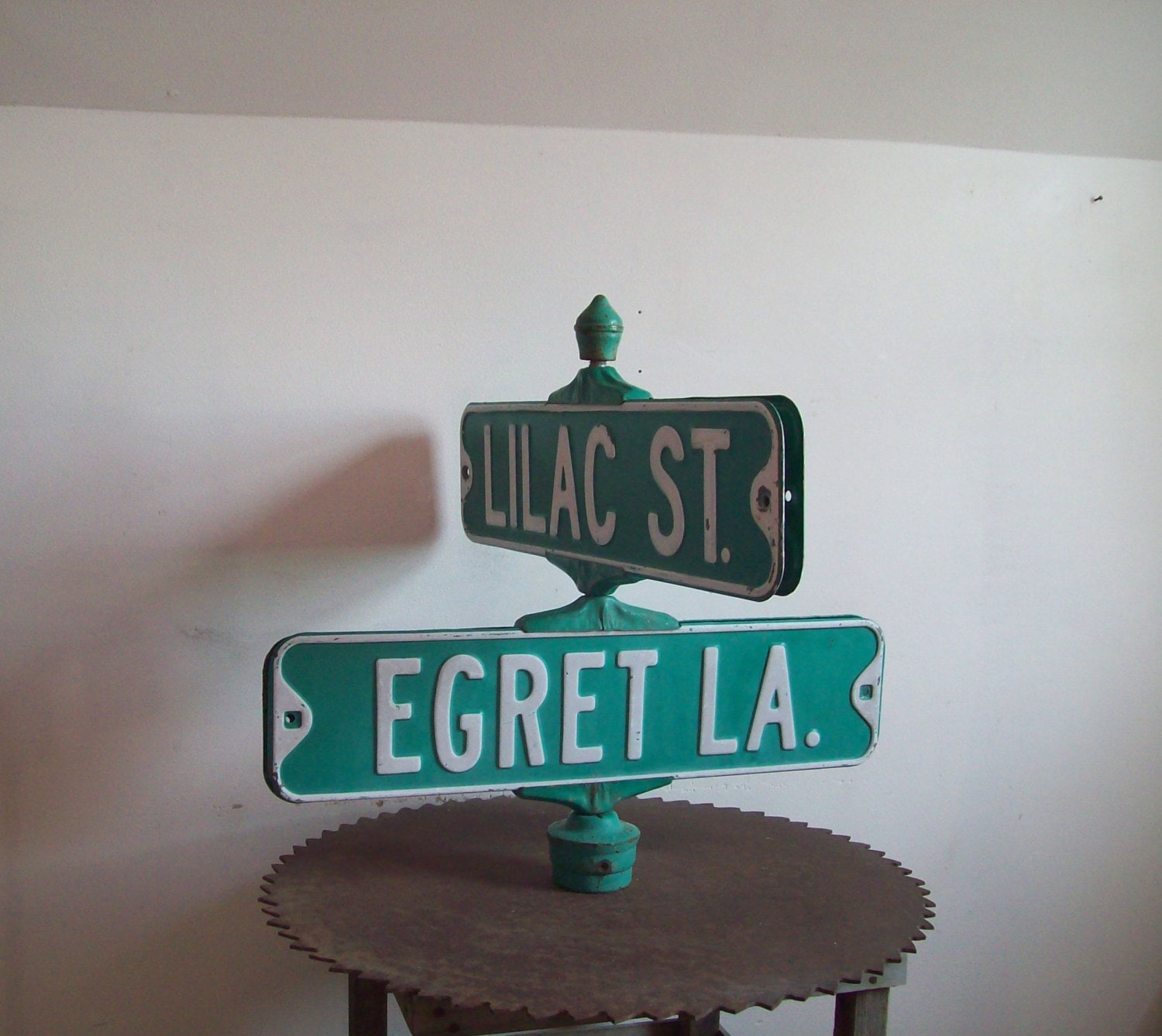Vintage metal bracket street sign bracket cast iron double bracket with finial Lyle Signs