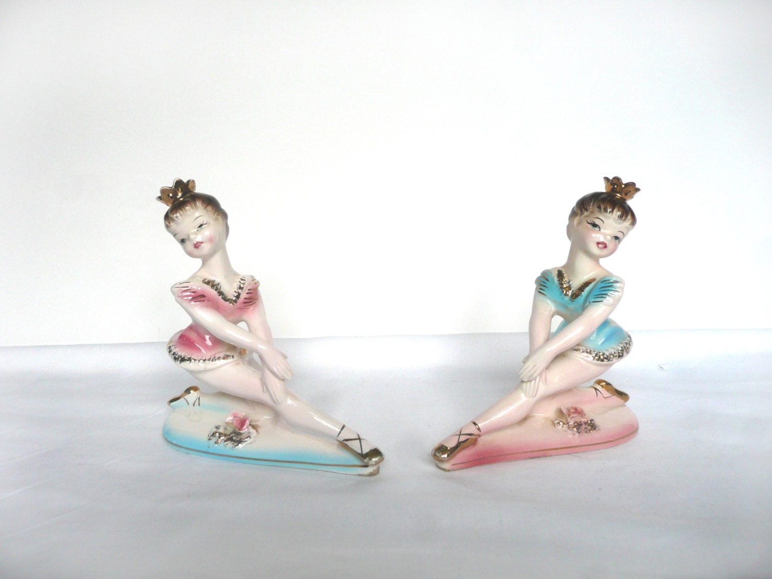 dancer figurines