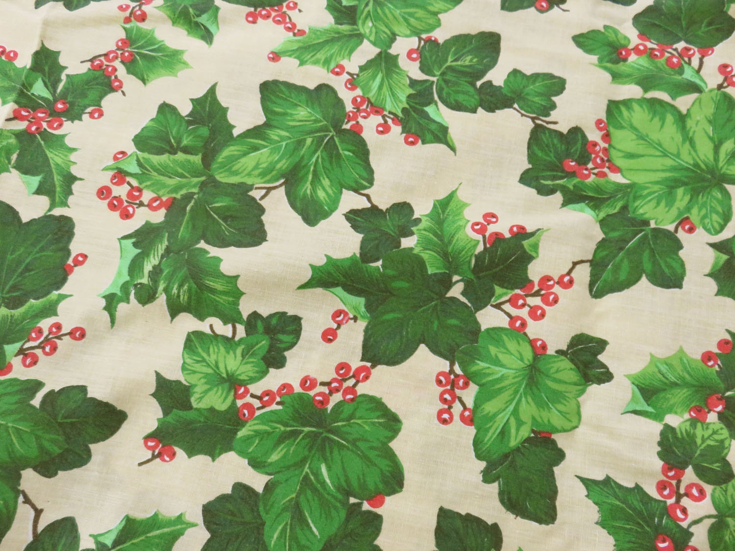 Vintage Christmas Holly Fabric 66 wide x 96 long by karenezell