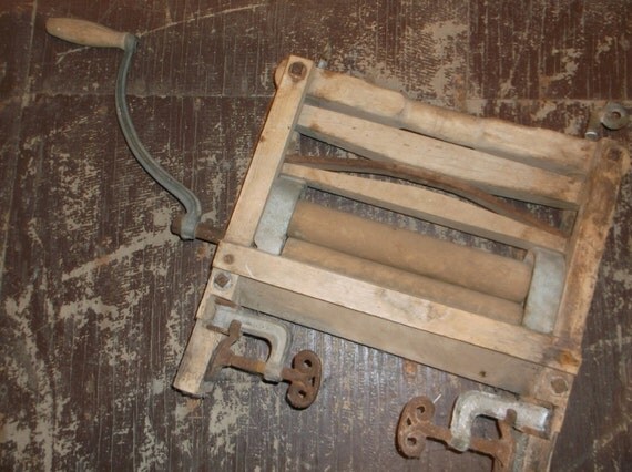 Old Washing Machine Wringer Rustic Home Decor by 