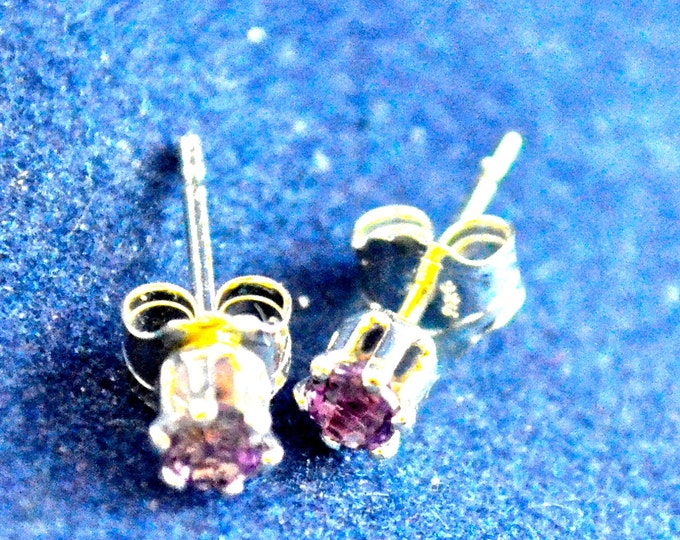 Amethyst Stud Earrings, 3mm Round, Natural, Set in Sterling Silver E689