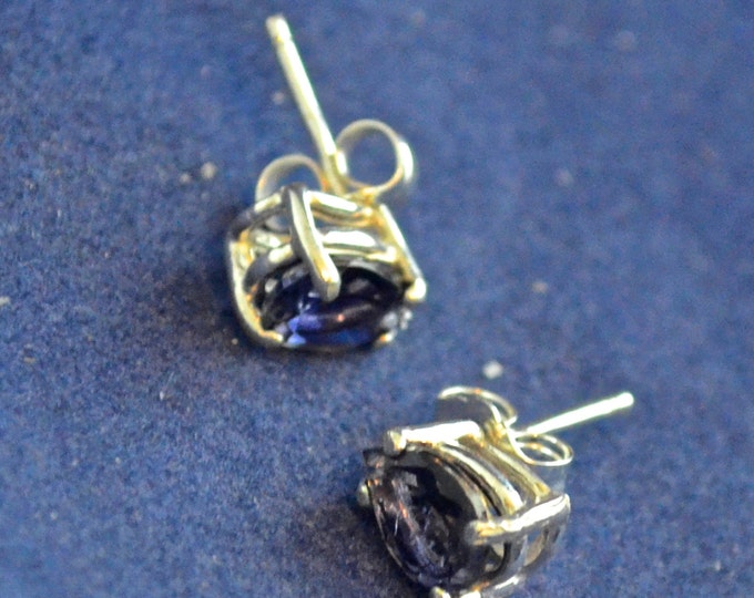 Iolite Stud Earrings, 7x5mm Pear, Natural, Set in Sterling Silver E701