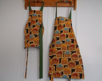 Apron sets, Mommy and me aprons reversible Green with blueberries, strawberries, and oranges green reversible