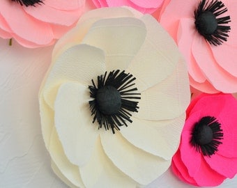 6 Giant Paper Flowers/Large Paper Poppies/Wedding Decoration/Arch Flowers/ Table Flower Decoration/Pink Poppies/ Wall Flowers
