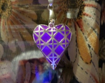 necklace glow dark pendant heart glowing jewelry kida