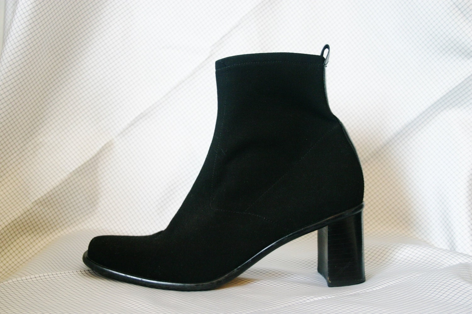90s Black NEOPRENE Fabric Stretch Ankle BOOTS / women's