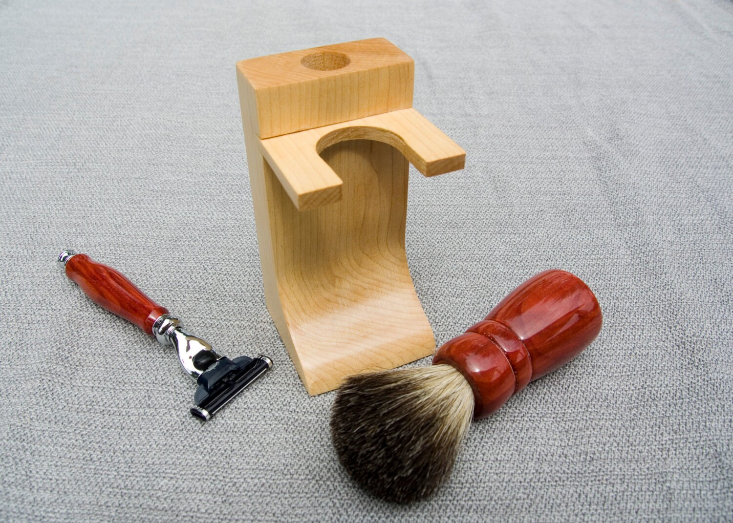 Custom Razor and Brush Stand in Maple Wood by KandJWoodcrafts