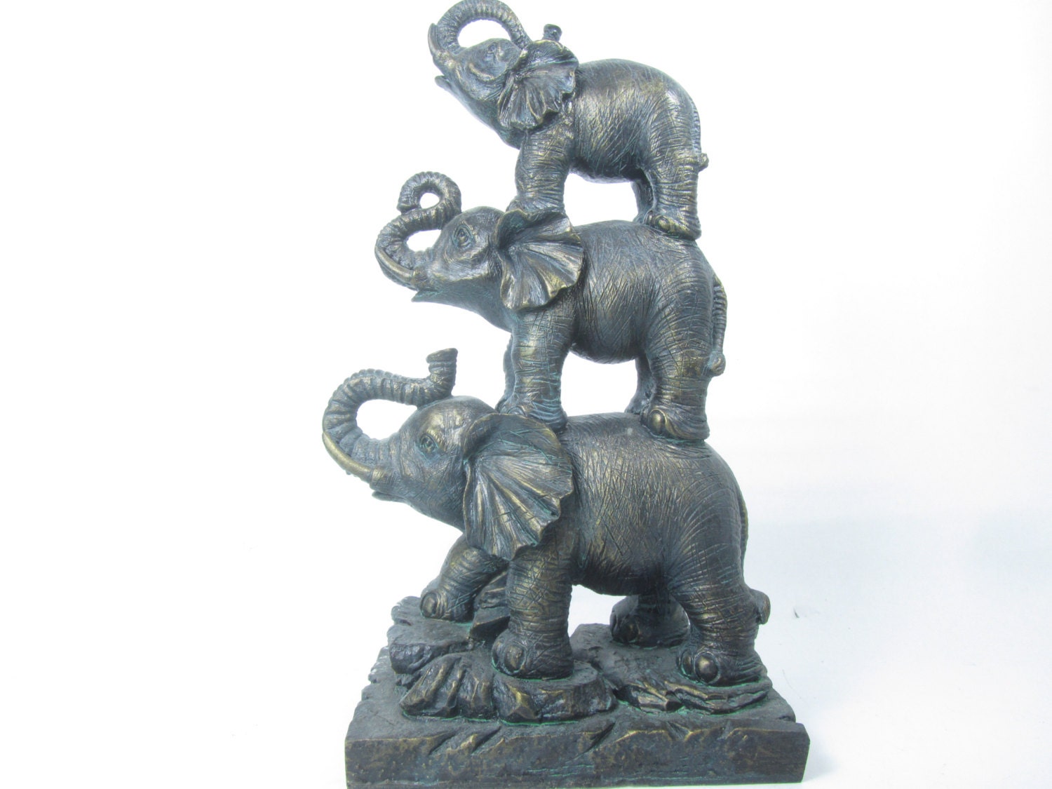 Elephants statue figurine home decor interior