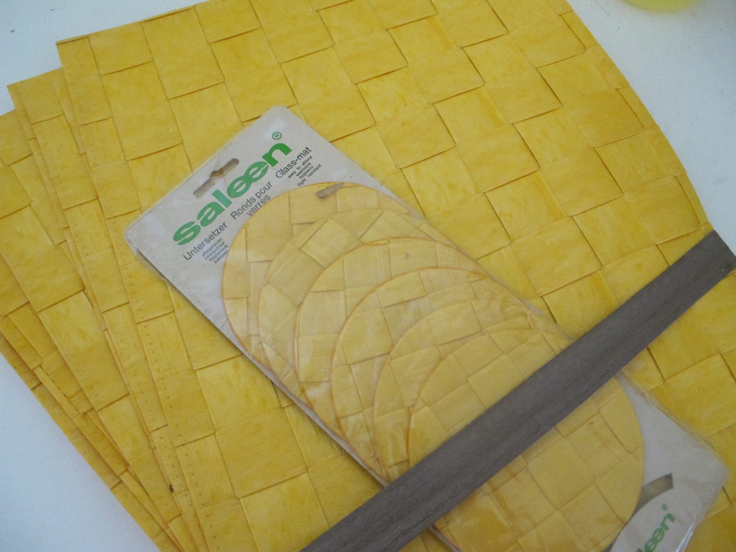 Yellow Placemats Plastic Placemats Set 6 Mid Century Mod