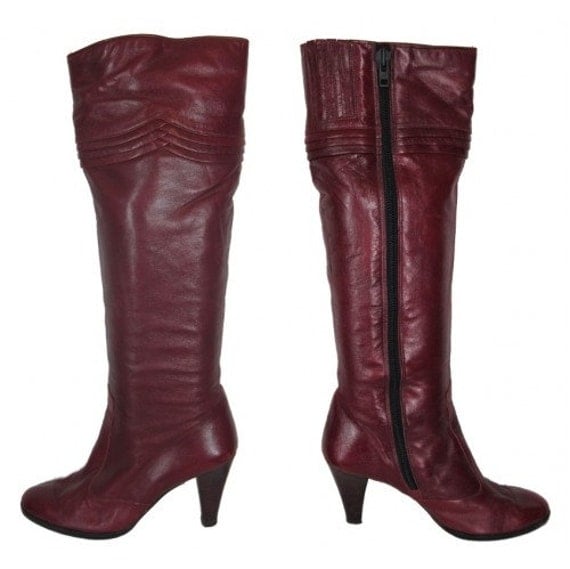 Vintage 70s Oxblood Leather Knee Boots 6 Heel by RoseCtyRetro