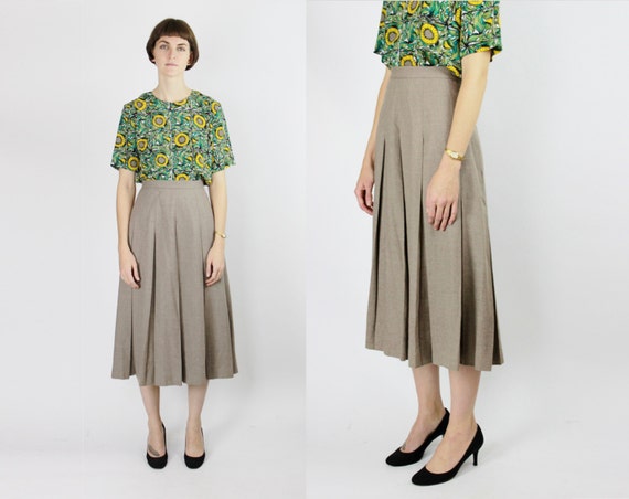 vtg wool skirt pleated full skirt light brown work wear office