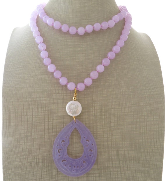 Purple jade necklace lavender carved jade necklace by Sofiasbijoux