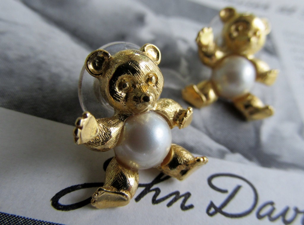 Vintage TRIFARI® Gold and Pearl Teddy Bear Earrings and Brooch Set