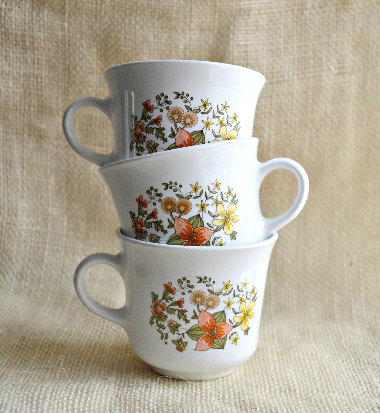 Corelle Indian summer tea cups // Set of three Corning tea