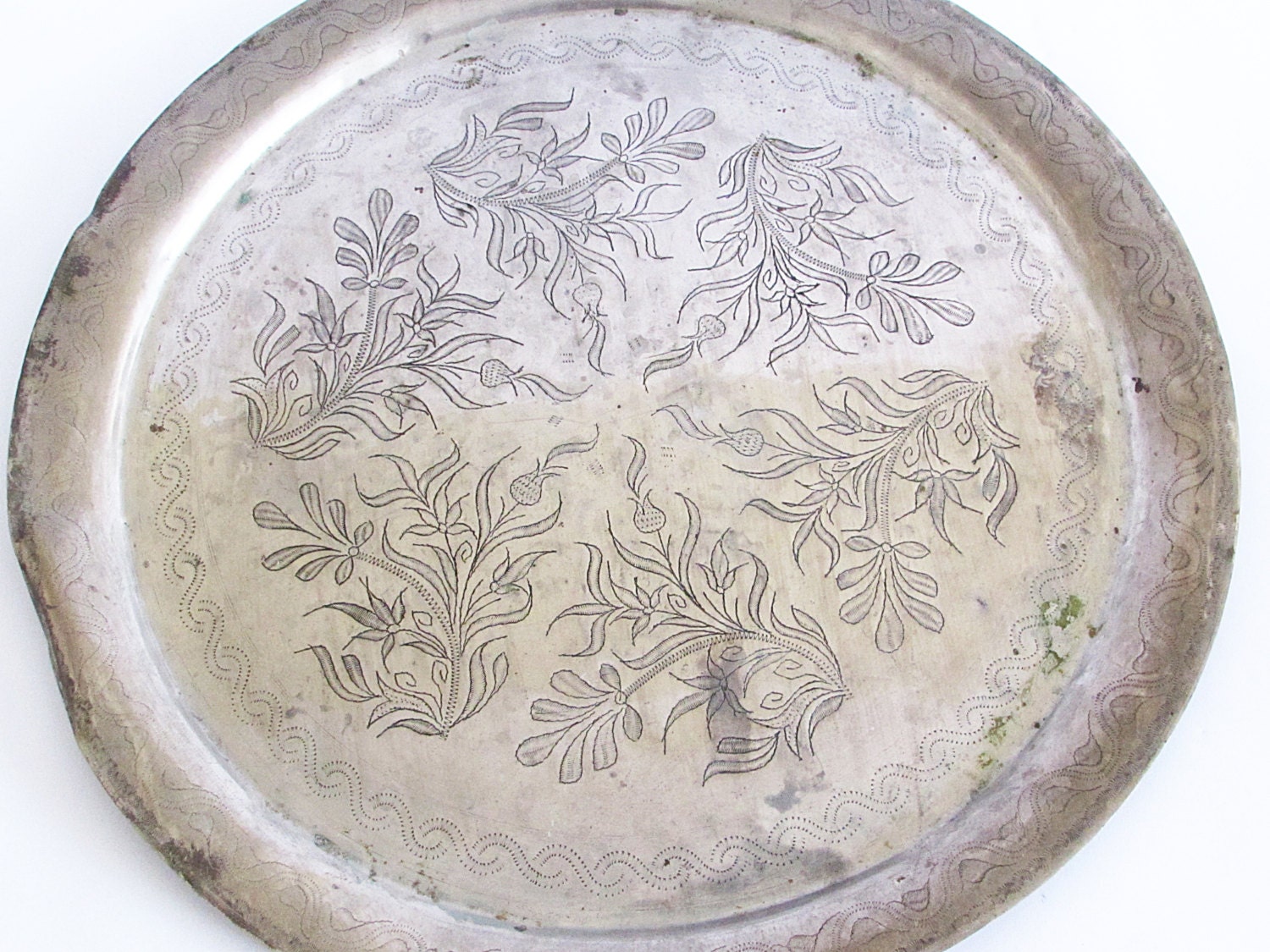 Vintage Tray,Large Round Silver Plated Tray,Silver Plated Engraved Tray
