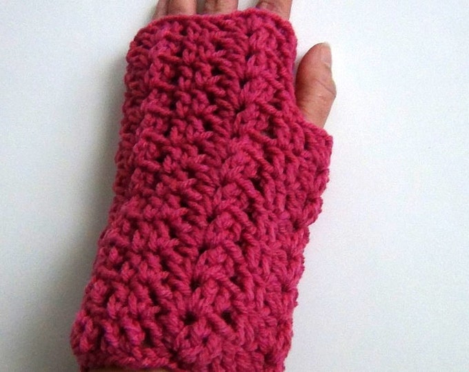 Fingerless Gloves Light Raspberry Wrist Warmers - Crocheted Lace Fingerless Gloves Medium Pink Purple Handwear