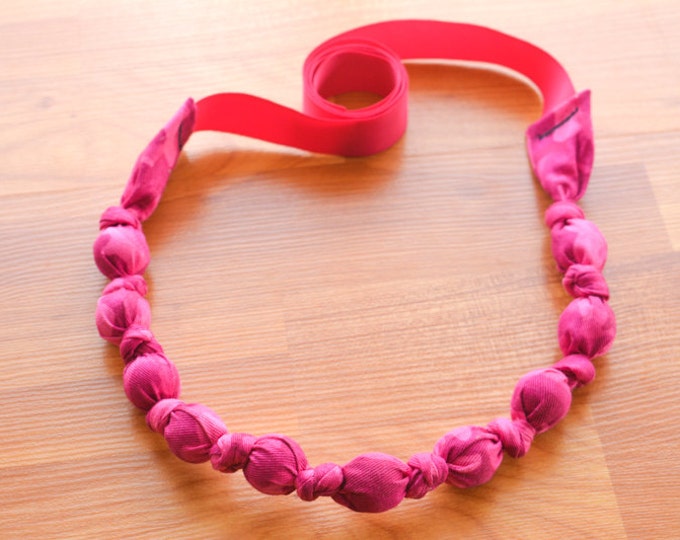Nursing Necklace, Teething Necklace, Breastfeeding Necklace, Fabric Necklace - Pink Camo