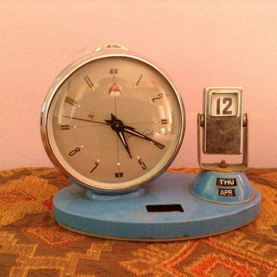 Alarm / Alarm Vintage / Clock / retro / light blue / light