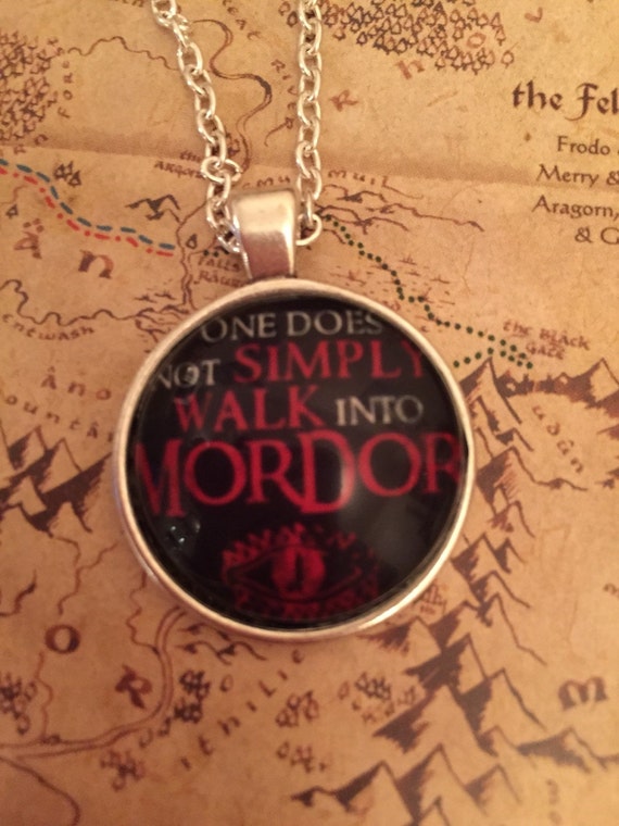 Lord of the Rings quote 25mm glass cabochon necklace in Silver setting ...