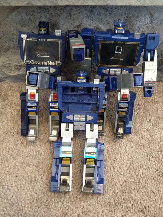 soundwave 1980s toy