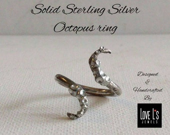 octopus tentacles ring engraved