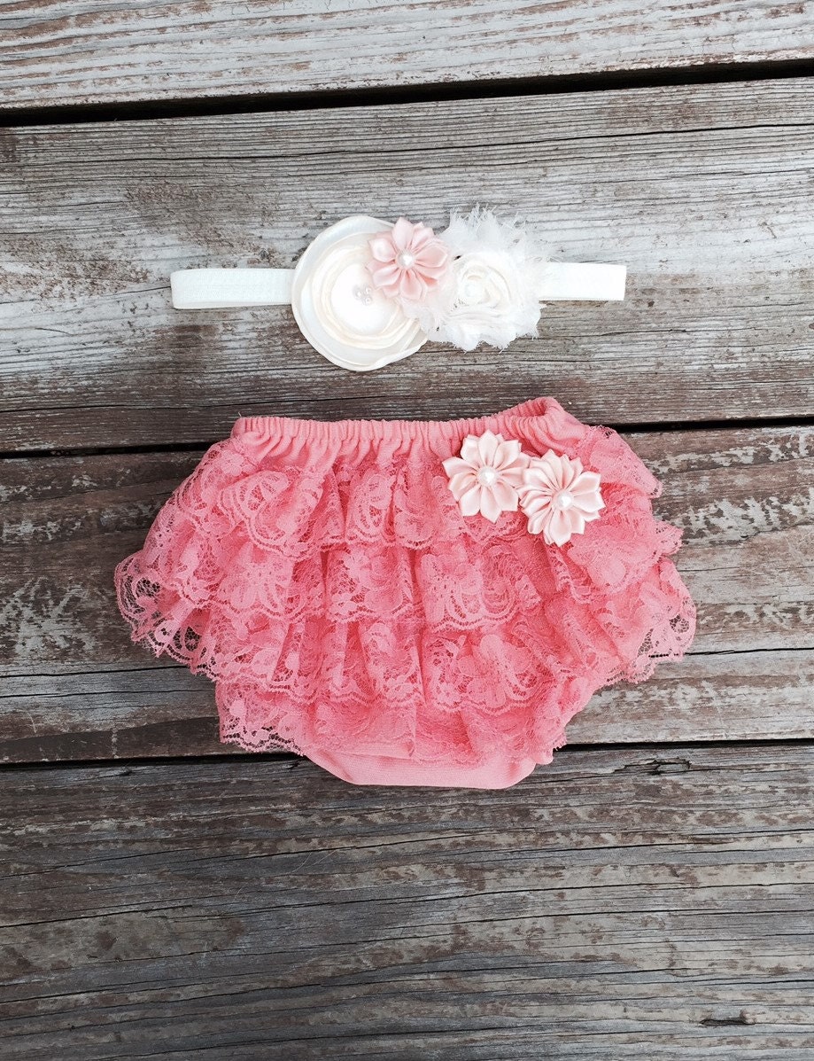 Baby bloomer set. Newborn lace ruffle diaper cover. Baby