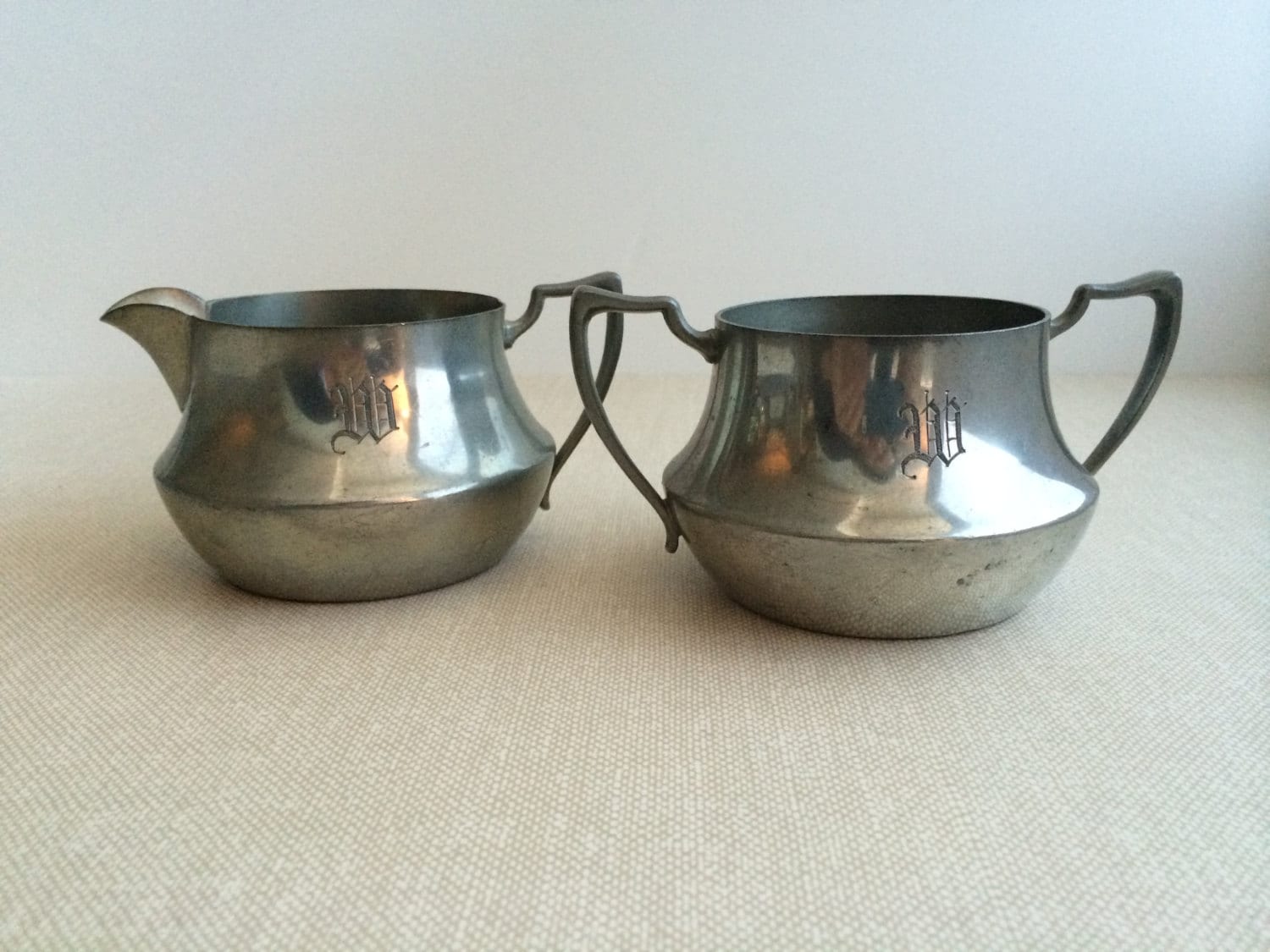 Vintage Pewter Sugar and Creamer Set from Paye & Baker