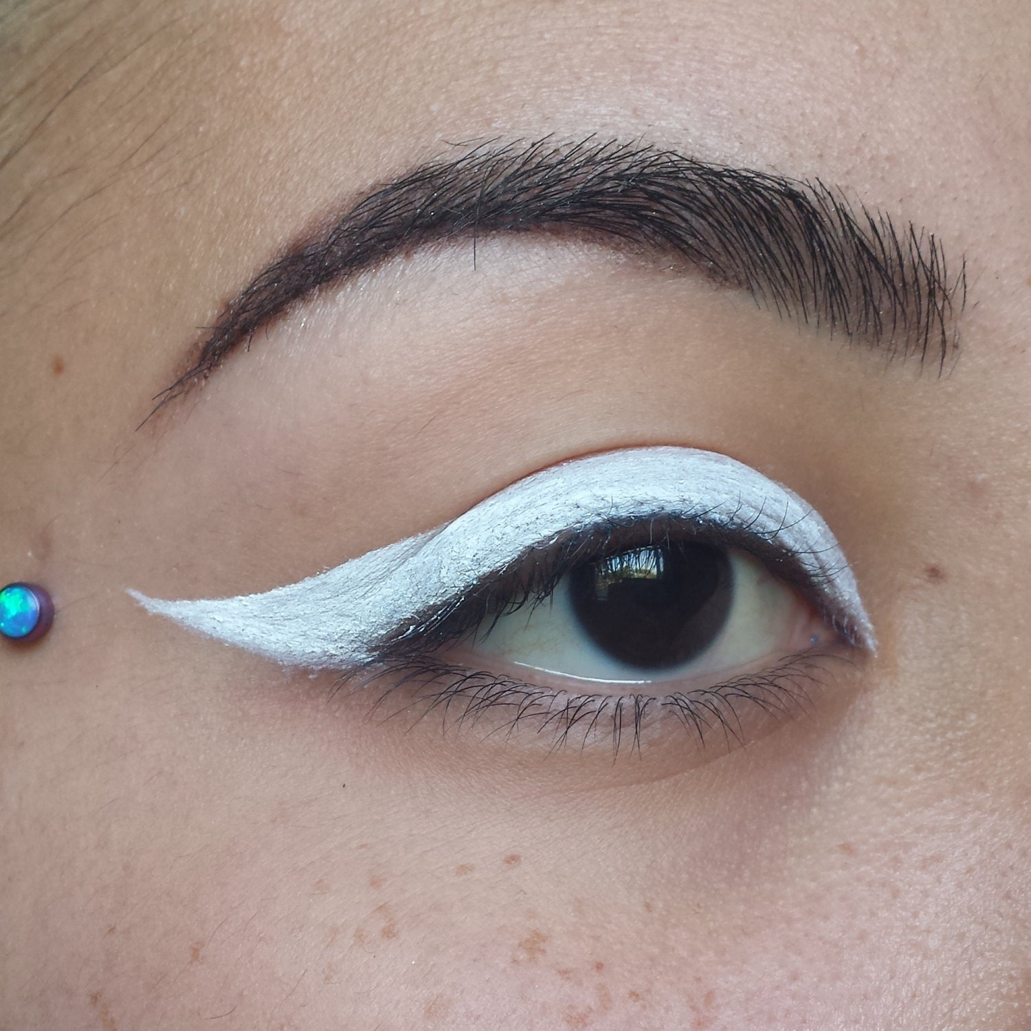 WHITE LIES white gel eyeliner vegan & by InsomniaCosmetics on Etsy