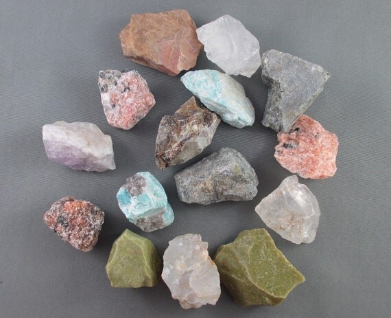Rocks and Minerals Rough Stone 1lb Random Mix Rock
