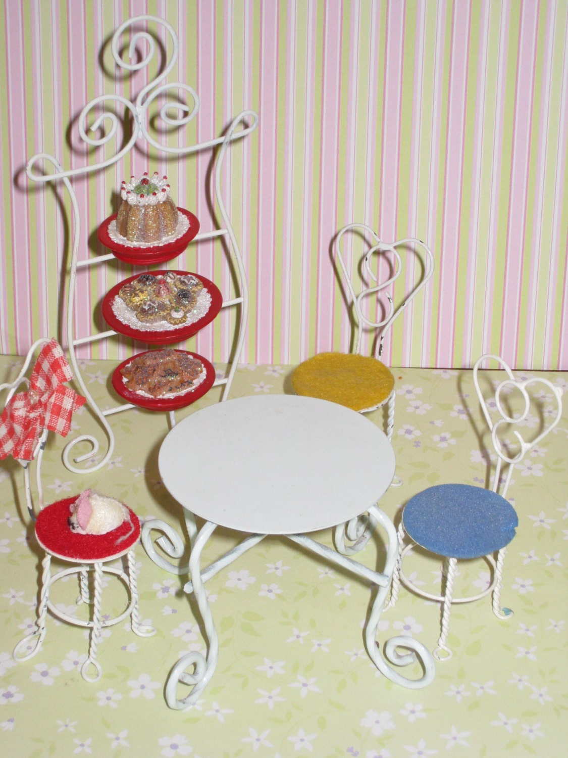 wire dollhouse furniture