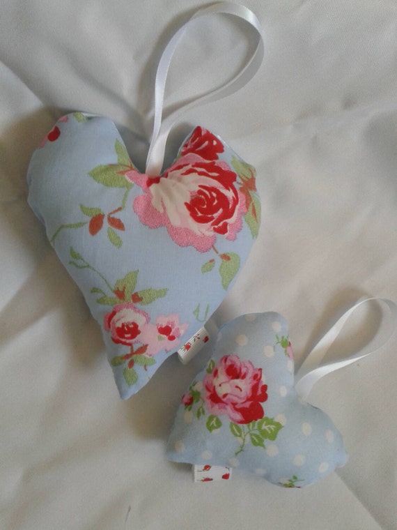 Hanging fabric hearts