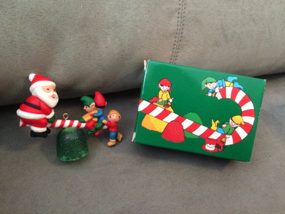 vintage avon santa s see saw christmas tree ornament santa vintage avon santa s see saw christmas tree ornament santa