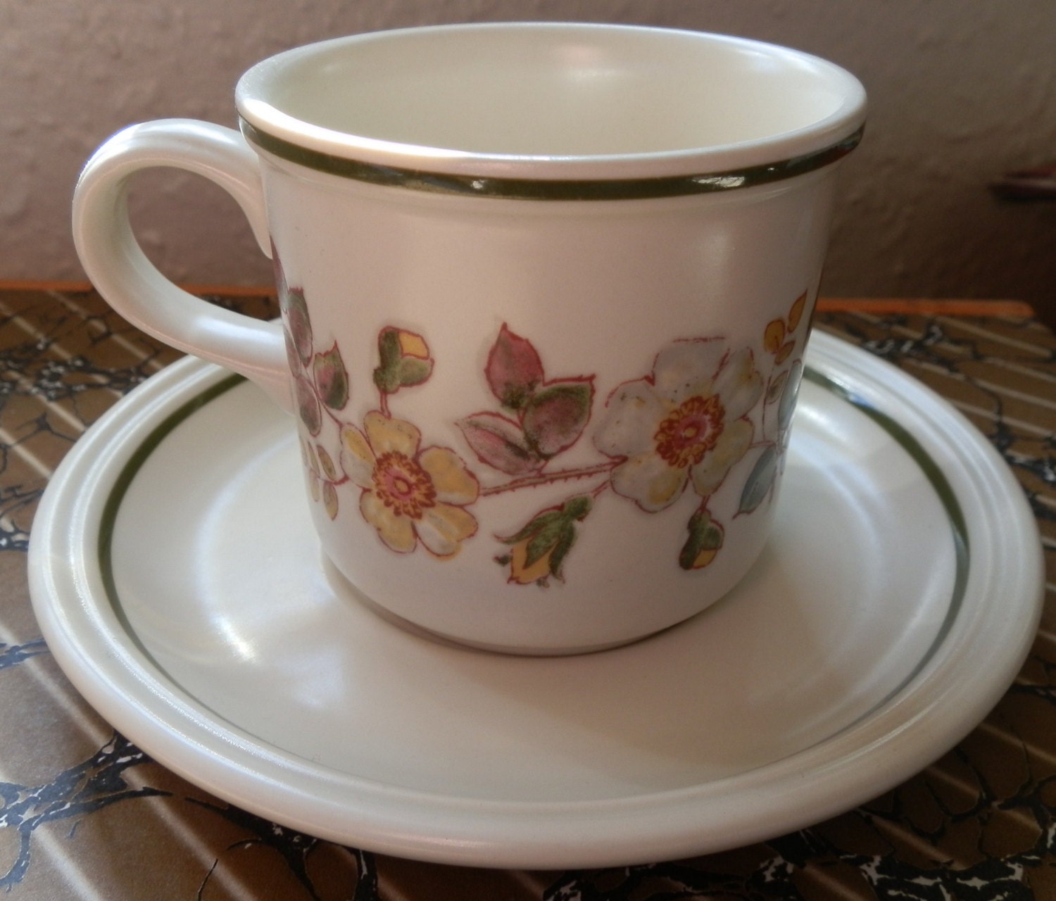 Vintage 1980’s Autumn Leaves Tea Cup and Saucer – Haute Juice