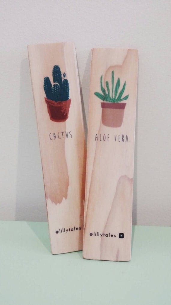 POT PLANTS - Coloured wooden bookmarks.