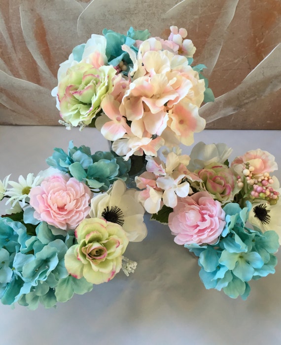 shabby chic flower arrangements set of three flowers by shabby chic flower arrangements set of three flowers by