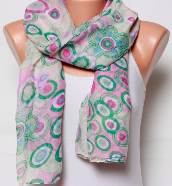 green and white polka dot scarf